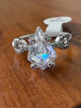 BP ring OG CZ rhodium plating size 9 “a secret between us”